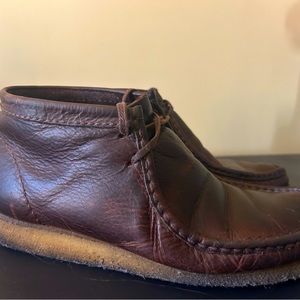 Clarks Wallaby size 9
